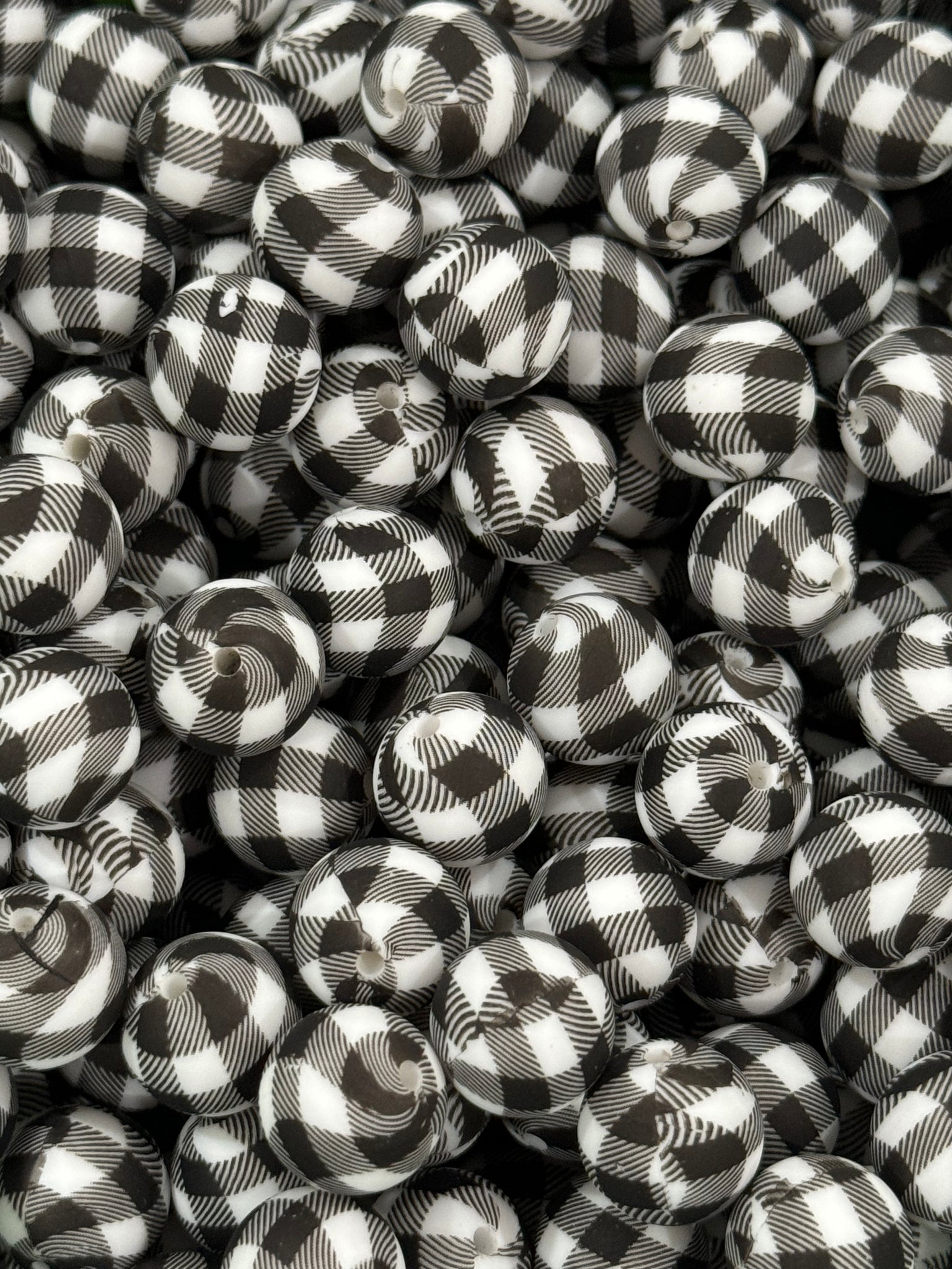 15mm Printed Silicone Bead - Black & White Plaid