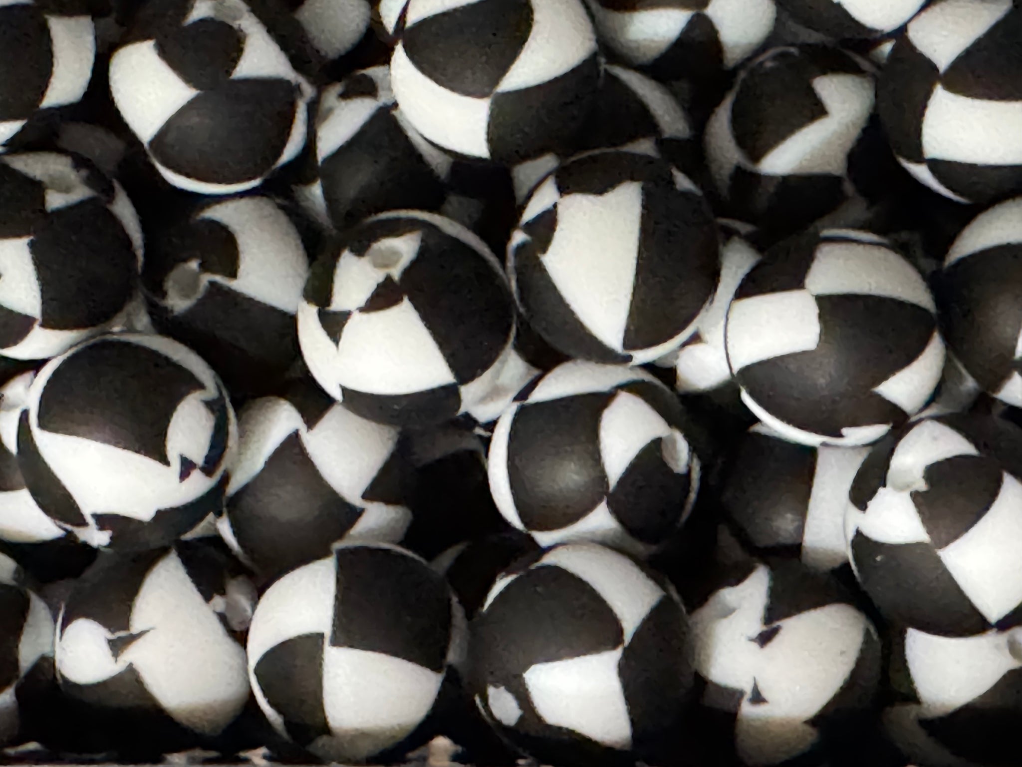 15mm Printed Silicone Bead - Large Checker