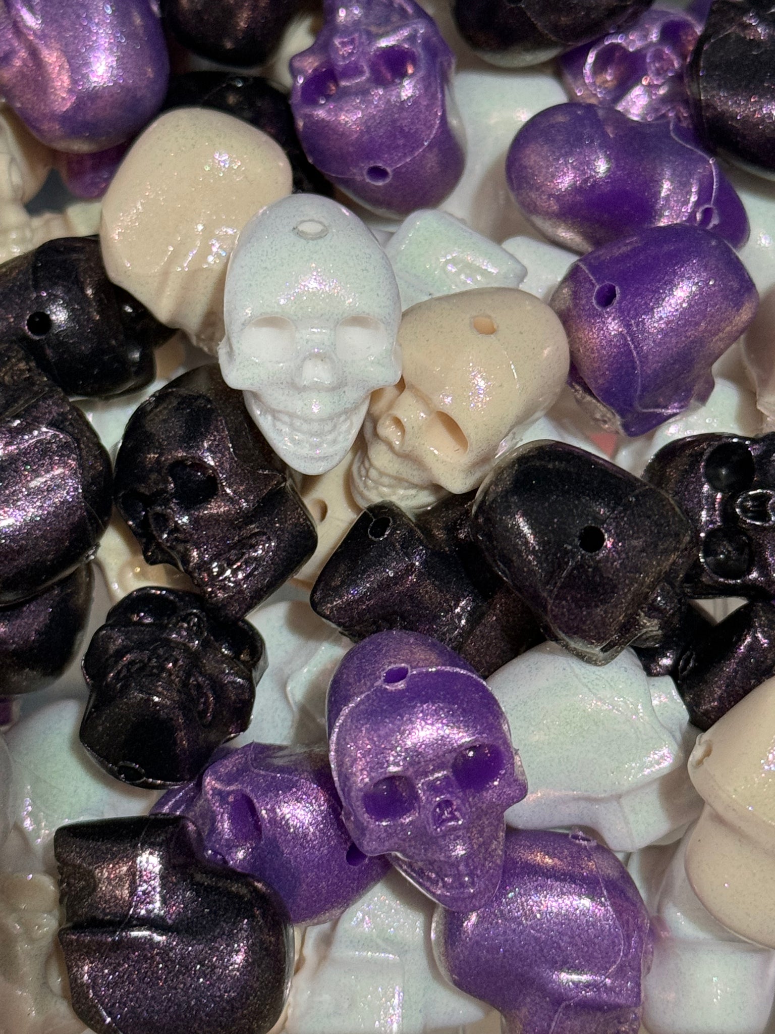 Opalescent Skull Mix - Silicone Focals